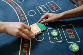 r 30 Texas Holdem Tables Aap ke Account mein